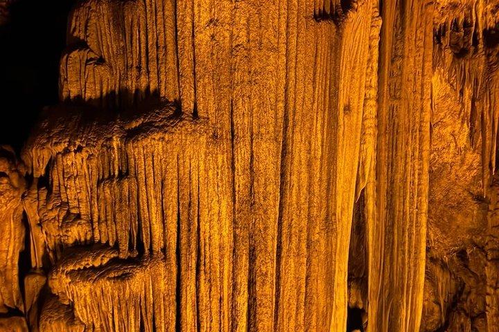 アラニャ・ジープサファリ サパデレ峡谷 洞窟と川とランチ付き