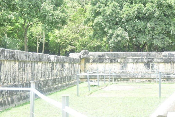 Chichen Itza & Cenotes Xkeken,Samula & Valladolid From Cancun