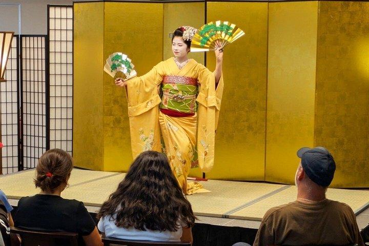 MAIKOの紹介: Meet-&-Greet、京都で舞妓ショー&体験