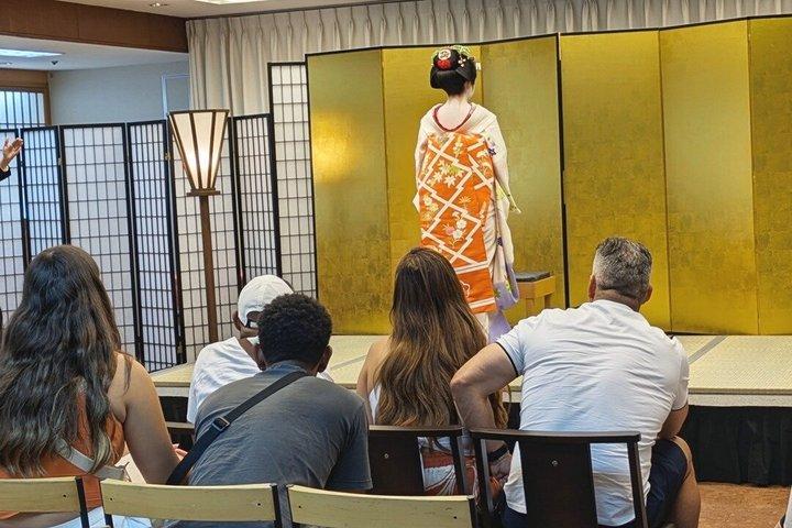 MAIKOの紹介: Meet-&-Greet、京都で舞妓ショー&体験