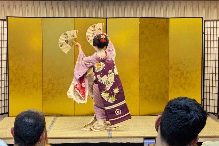 MAIKOの紹介: Meet-&-Greet、京都で舞妓ショー&体験