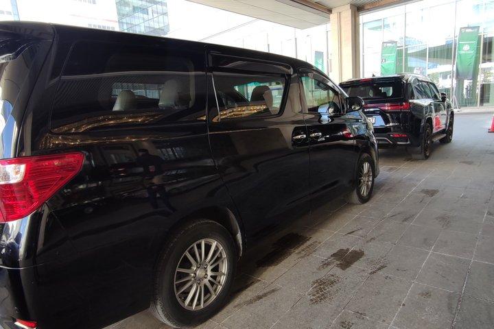 Private Airport Transfer and City Ride