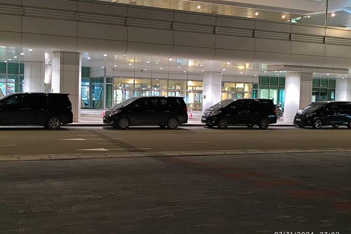 Private Airport Transfer and City Ride