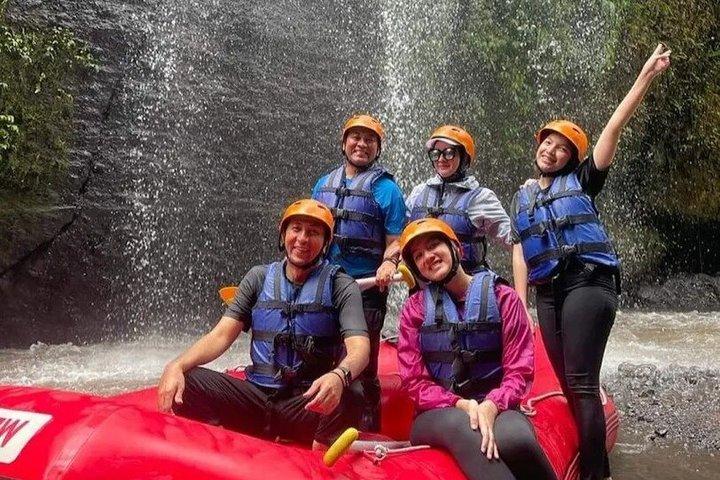 Rafting Telaga Waja River Bali (MENO SCALE) e Flying Fox