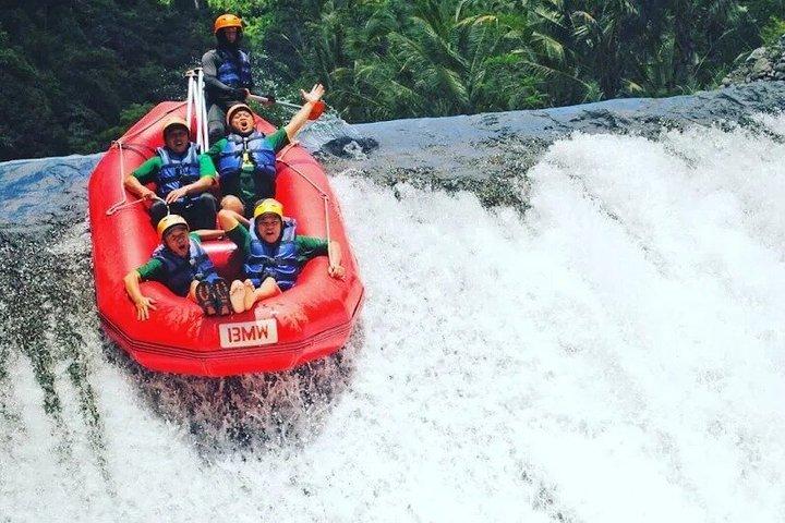 Rafting Telaga Waja River Bali (MENO SCALE) e Flying Fox
