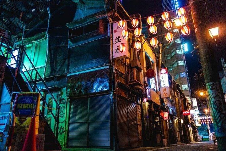 渋谷ナイトウォーキングツアー：日本の隠された側面（2時間）