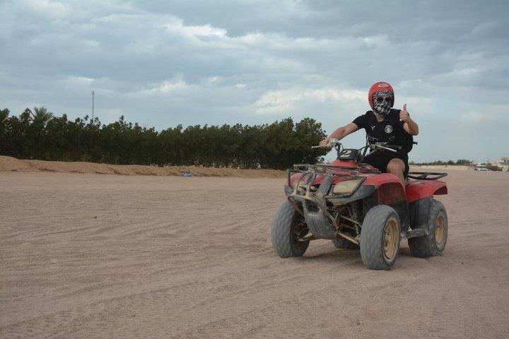ハルガダ・スーパーサファリ、ATV、バギー、ジープ、ラクダ、ベドウィン、夕食