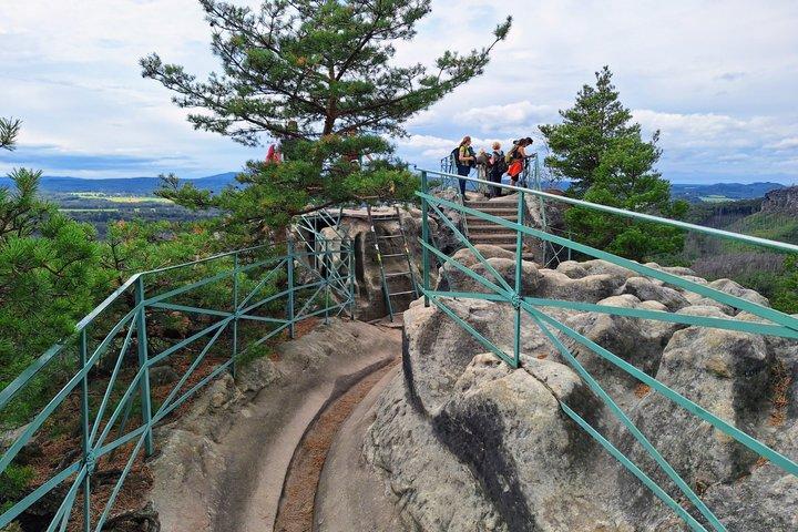 ドレスデン発ボヘミアン＆ザクセンスイス小グループツアー