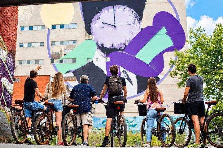 クラクフEバイクツアー：旧市街＆カジメシュガイド付き（2時間または4時間）
