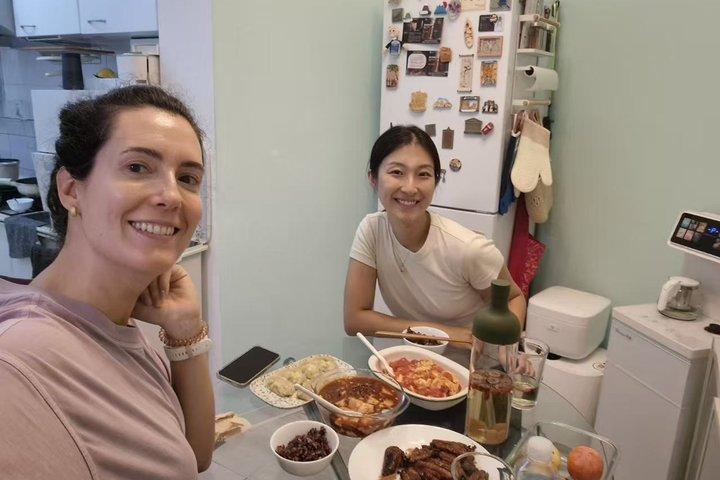 地元の人が作る本物の家庭の味