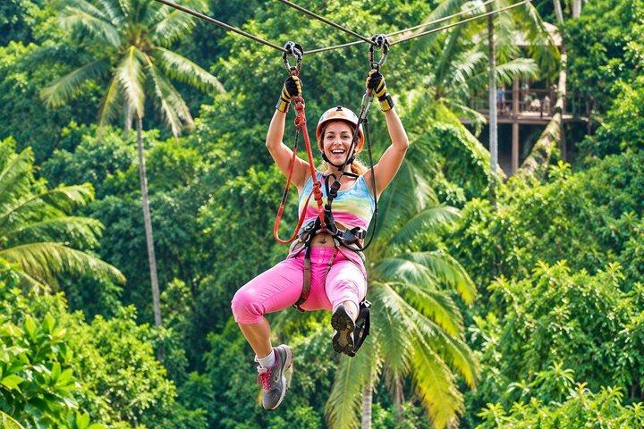 最高のアラス・アラム アドベンチャー スイング、ジップライン、スカイバイク ランチ付き