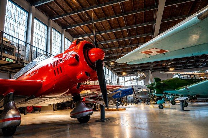 クラクフ : ポーランド航空博物館へエクスプレスパス