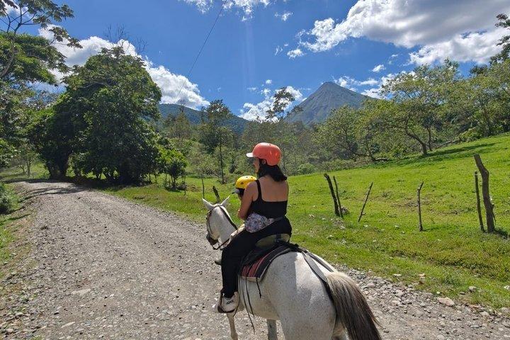 Cabalgata a la Catarata La Fortuna
