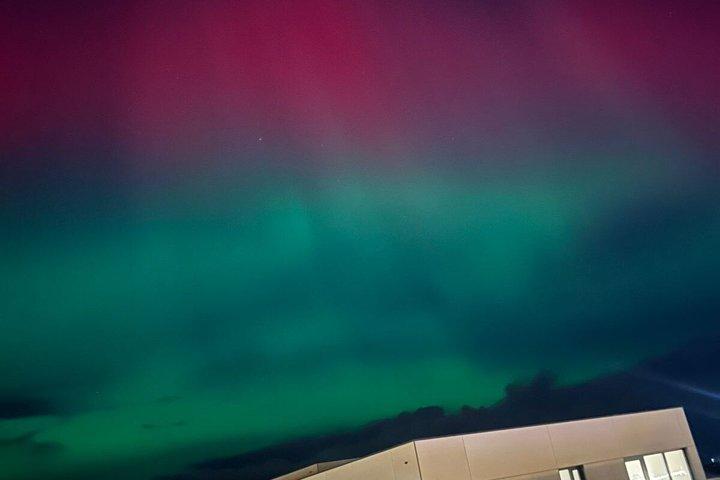 プライベート北極光体験 – アイスランドでのオーロラチェイス