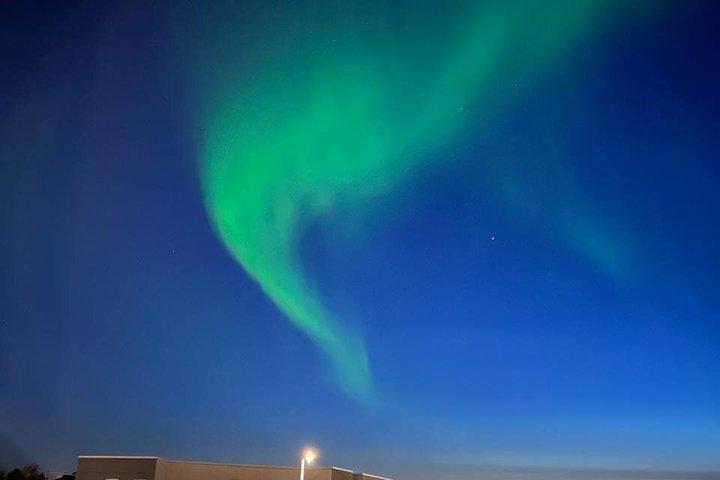 プライベート北極光体験 – アイスランドでのオーロラチェイス