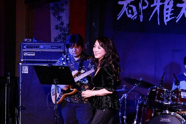 Kyoto Night Live City Pop Japonés de los 80 Interpretado en Vivo