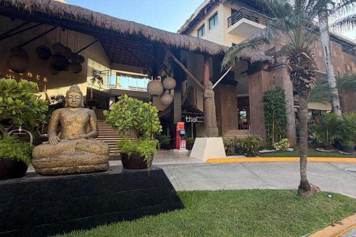 Romantic Thai Spa Experience for Couples
