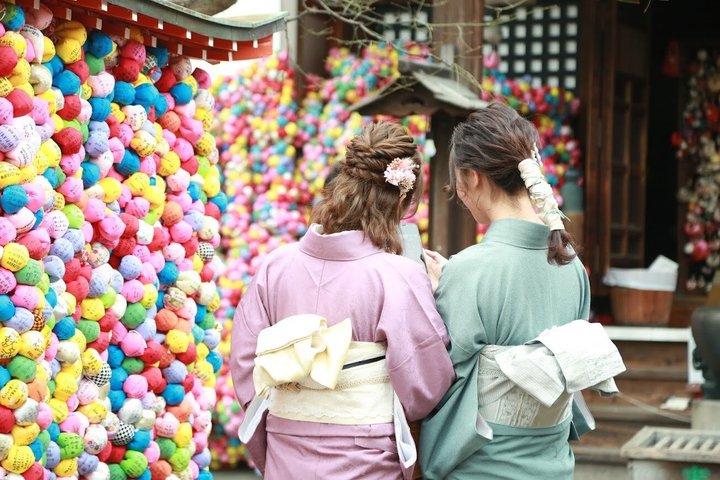 Kioto: Alquiler de Kimono para todo el día cerca de templos famosos y Gion