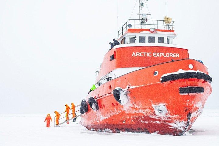 Rovaniemi: Arctic Explorer Icebreaker Cruise with Ice Floating