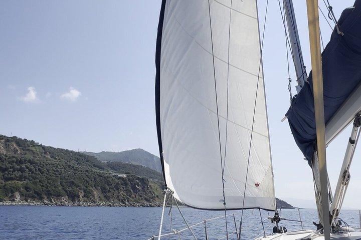 Excursion privée en voilier sur la Costa Viola