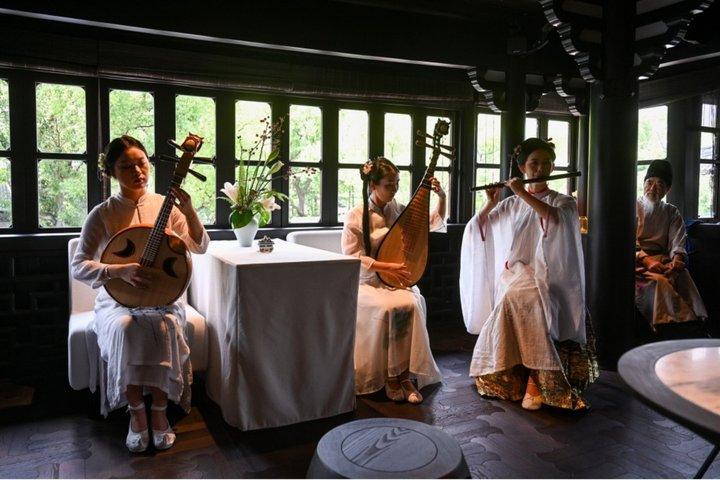 太極拳と豫園、外灘のプライベート上海日帰りツアー