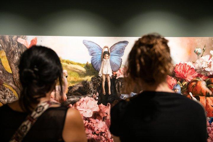 バルセロナストリートアートツアーエルボルンとMOCO美術館を探索