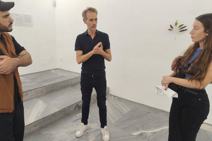 Exclusive Gallery Walk in Madrid's Art District