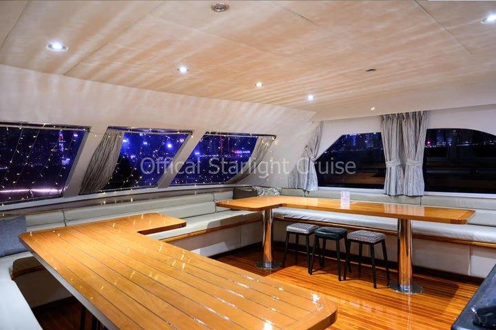 STARLIGHT : Tour nocturno en yate por el puerto de Victoria