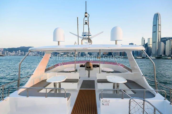 STARLIGHT : Tour nocturno en yate por el puerto de Victoria