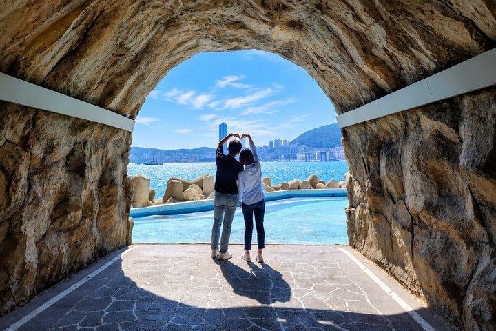 Busan Highlights: Small Group, Hotel Pick-up & Sky Capsule