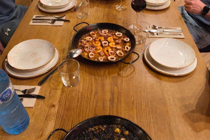 デザイナーロフトでプレミアム料理教室：パエリア＆スペイン語タパス
