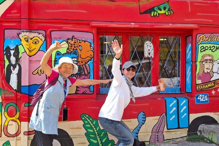 サンティアゴからバルパライソクルーズ港へ：ワイン＆バルパライソツアー