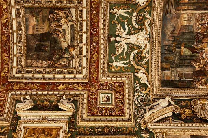 バチカン美術館入場券とローマのイタリア語パスタ持ち帰りセット