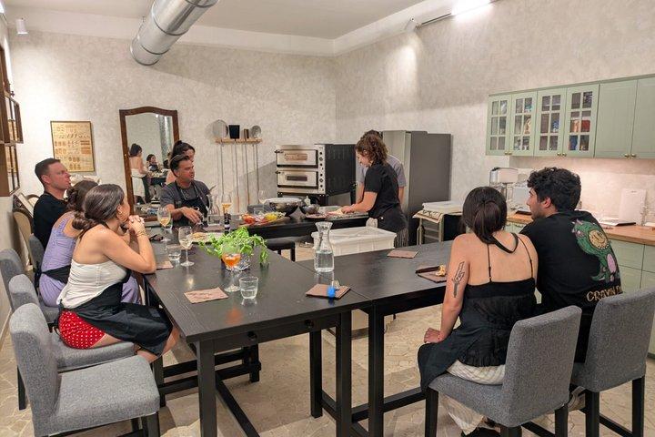 Pizza & Gelato: Family Cooking Class in Florence, Small Group