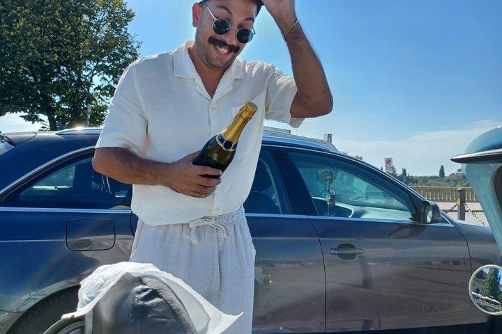 ヴィンテージ Fiat 500でのフィレンツェプライベートツアー：パノラマビューとワイン