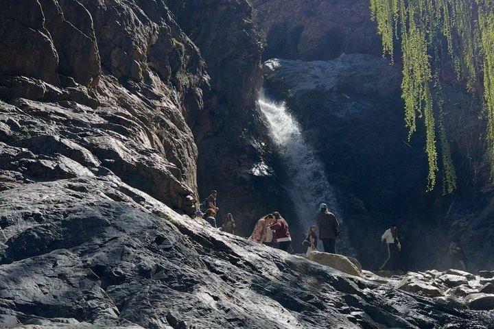 マラケシュからの滝オウリカ日帰り旅行