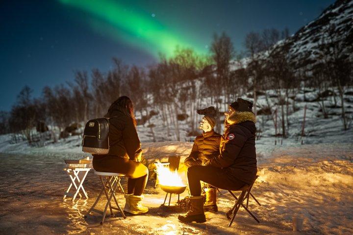 Aurora Boreale 8 persone Max Con foto ritiro e tute termiche