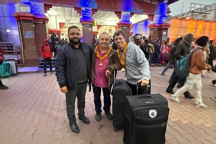 Private Taj Mahal Tour by Gatimaan Express Train