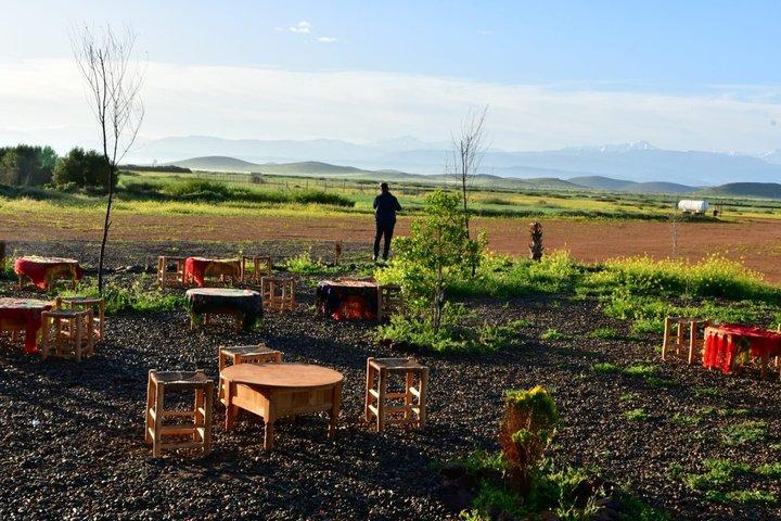 マラケシュで日の出時に少人数グループで熱気球に乗る