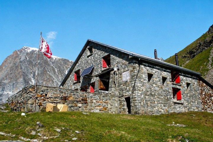 Custom Private Mountain Adventure in Zermatt