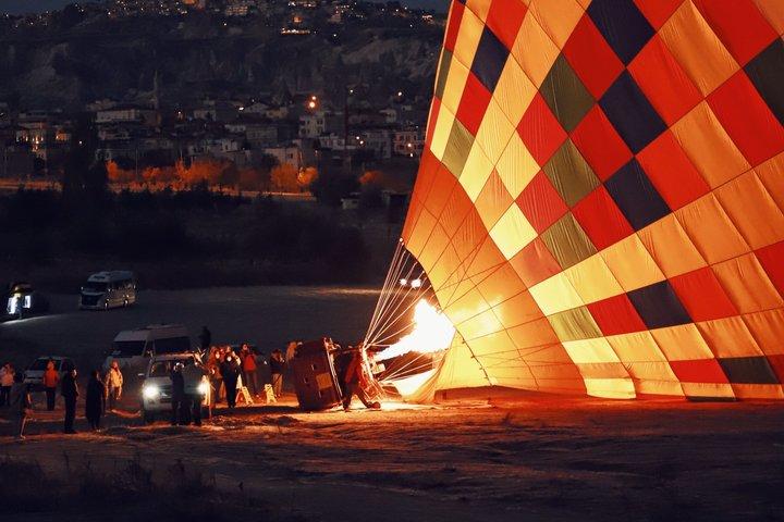 Cappadocia Sunrise Balloon Watching Private and Regular Option