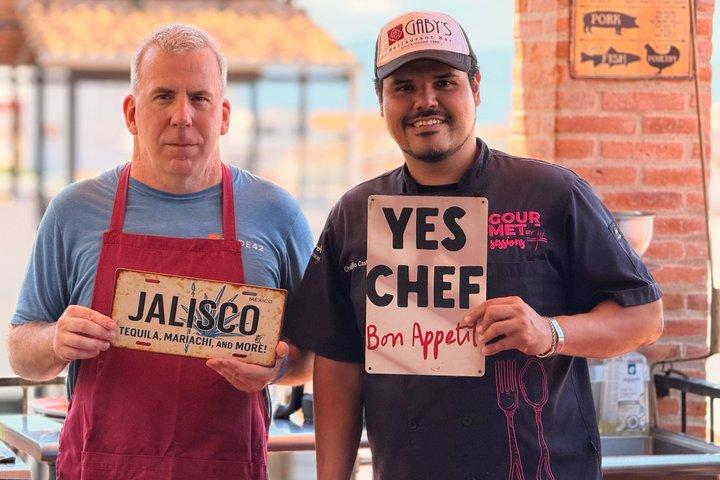プエルト・バジャルタ市場ツアー、料理教室＆テキーラ試食