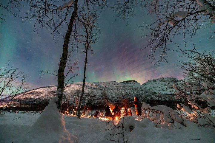 Aurora Boreale 8 persone Max Con foto ritiro e tute termiche
