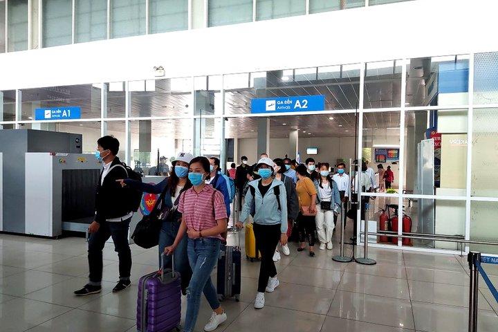 ダナン空港～ホイアンホテルまで自家用車で、またはその逆