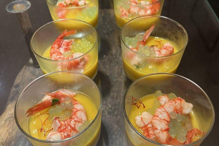 メノルカ島のユニークなロケーションで味わう、没入型の食体験