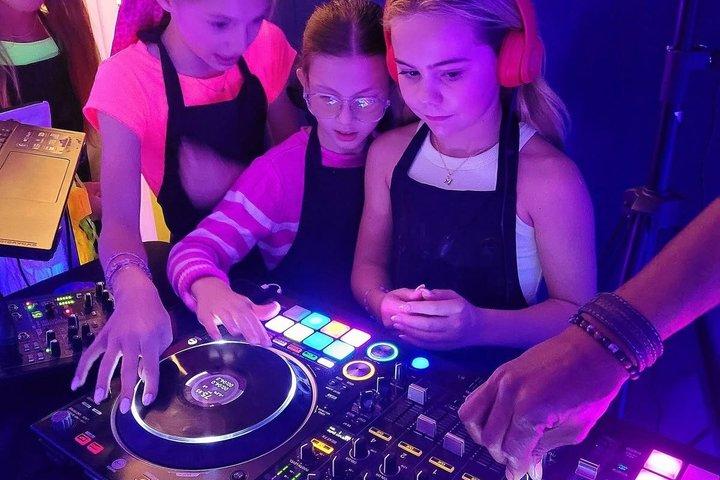 エレクトロニックミュージック体験 リスボンでDJを学ぶ