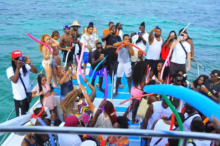 ヒップホップボートパーティー プンタカナライブDJ＆オープンバー ソカダンスホール