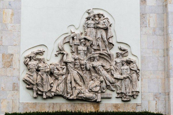 Romanian Athenaeum Bucharest Private Guided Tour with Entry