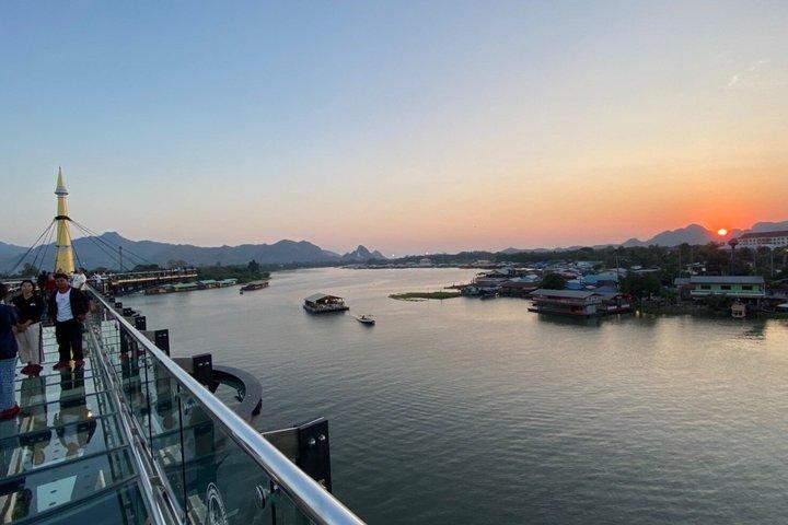 バンコク発プライベートツアー：列車での旅、カンチャナブリー日帰り旅行