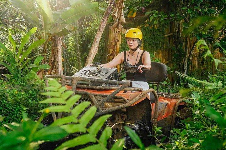 インフィニティプールバー付きプライベートATVツアーパッケージ